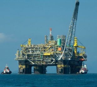 Plataforma Flutuante da Área 4 da Bacia do Rovuma deverá estar pronta até inícios de 2022