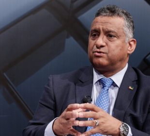 Globalização tem sido assimétrica e fracturante para os países pobres