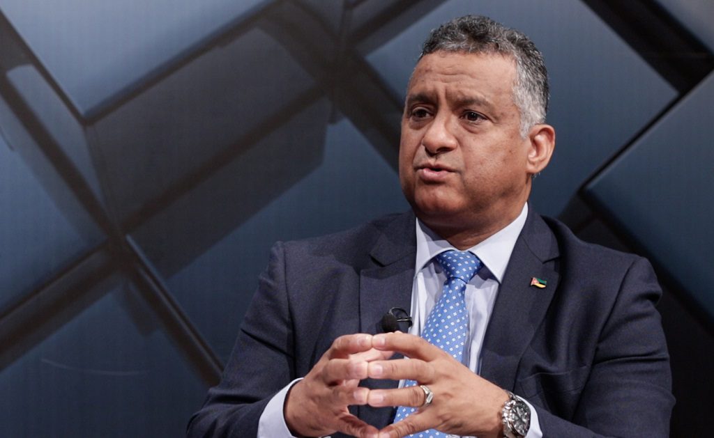 Globalização tem sido assimétrica e fracturante para os países pobres