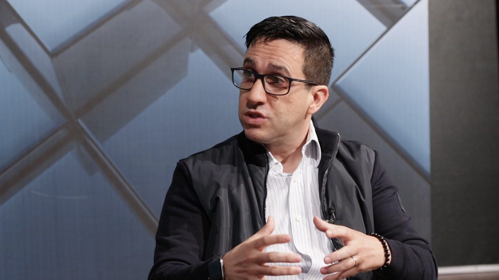 A falta de definição do papel do Estado na economia cria entraves ao crescimento e desenvolvimento económico