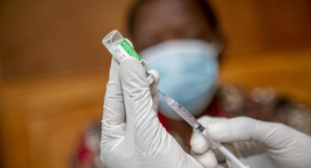 Nova parceria assegura 400 milhões de vacinas às nacões africanas