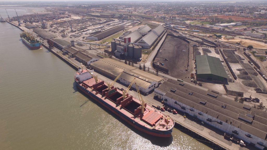 <strong>Porto de Maputo: Manuseamento cresce 20% em 2022</strong>