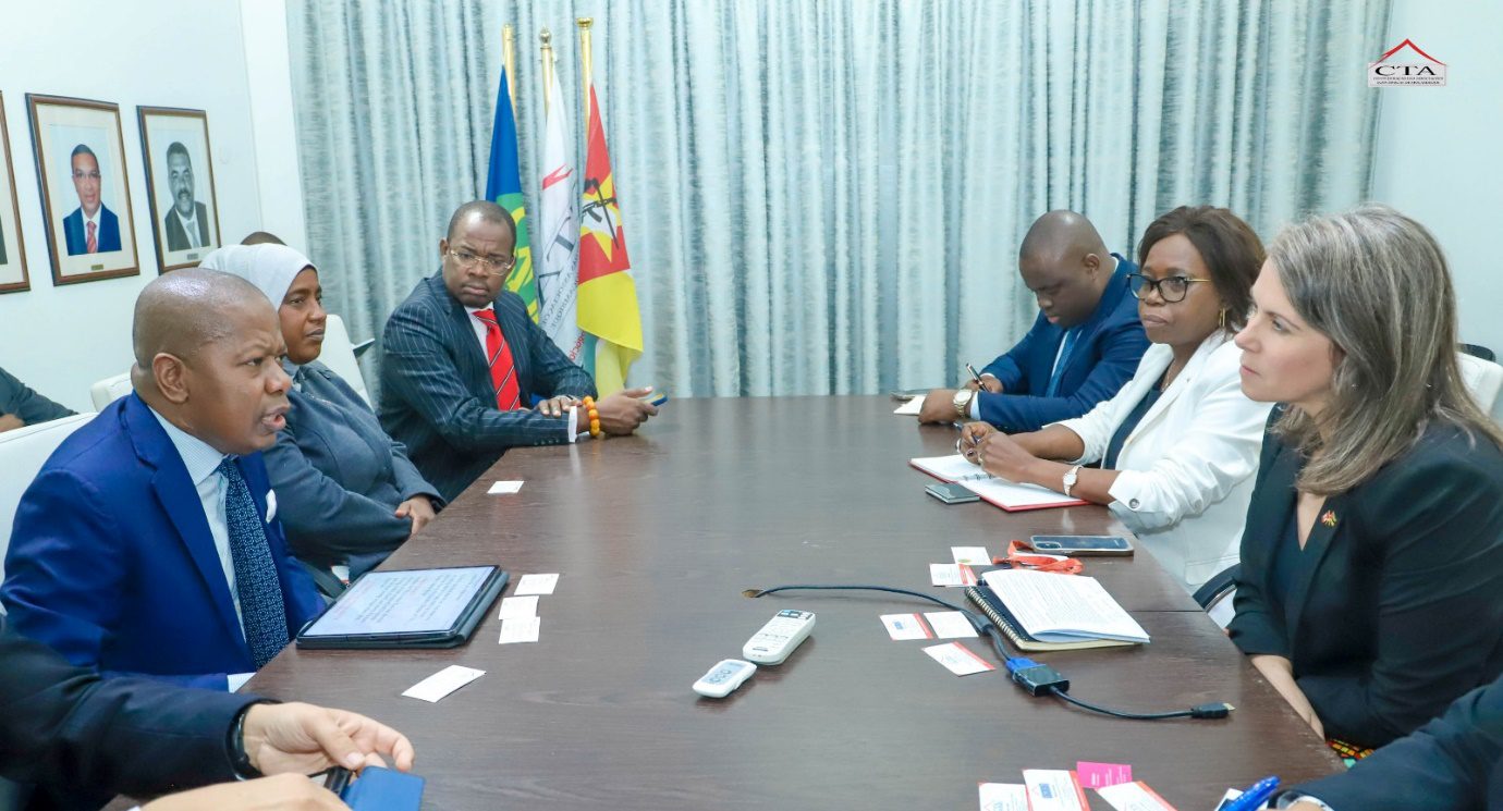Canadá sinaliza mudança de foco da cooperação com Moçambique para o comércio