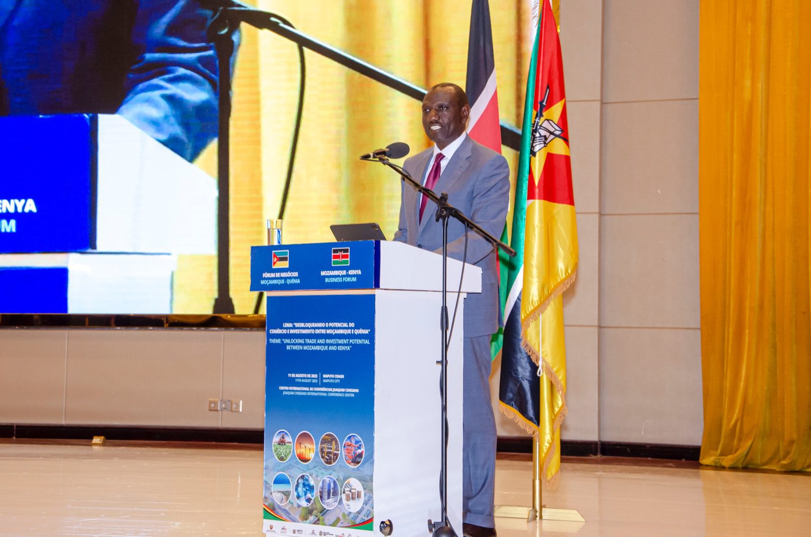 William Ruto quer integração da IAC, SADC e a COMESA, criando-se um mercado de cerca de 720 milhões de pessoas com um PIB de 1,3 triliões de dólares