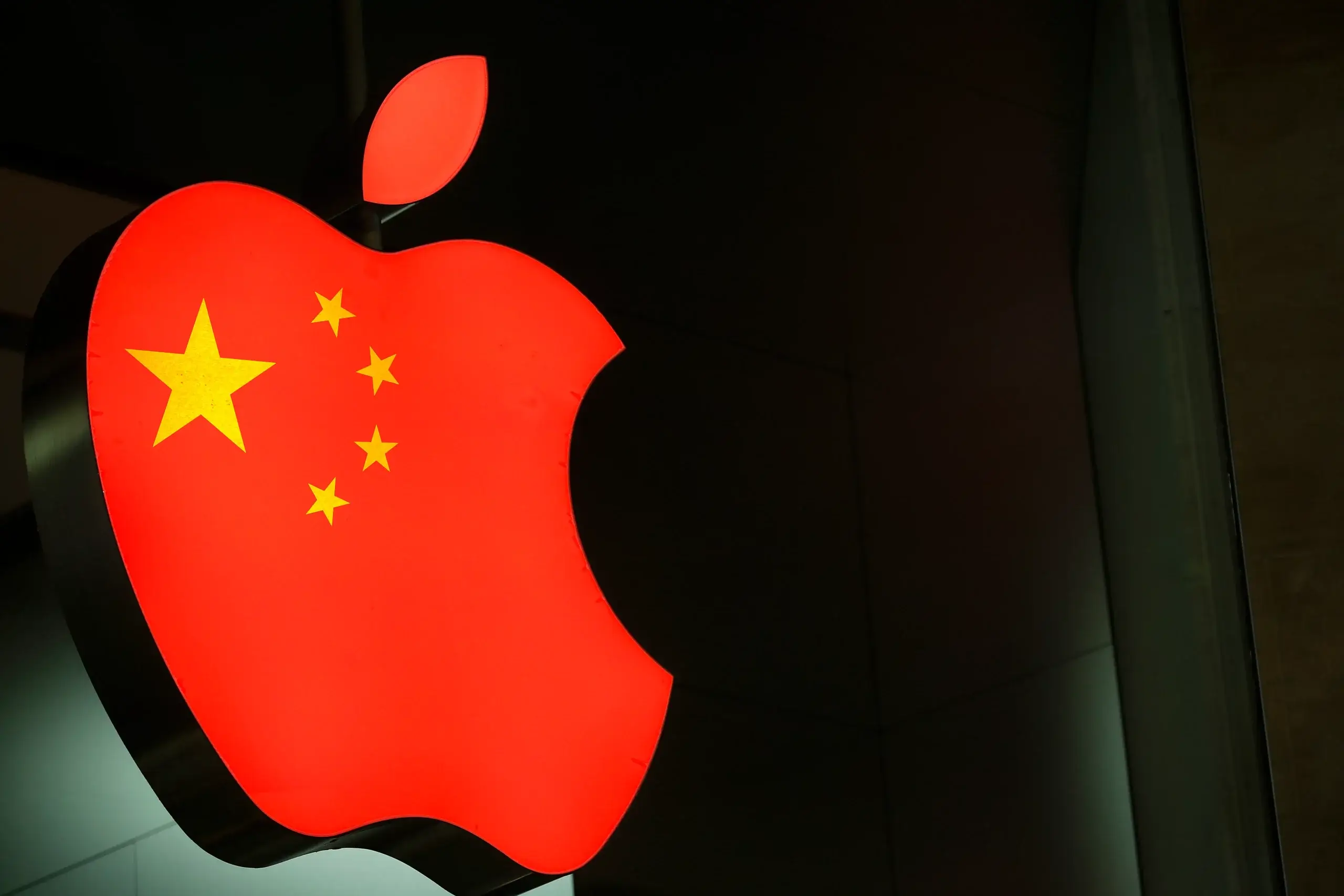 Apple perde US$ 200 mil milhões de dólares em dois dias após relatos de proibição do iPhone na China