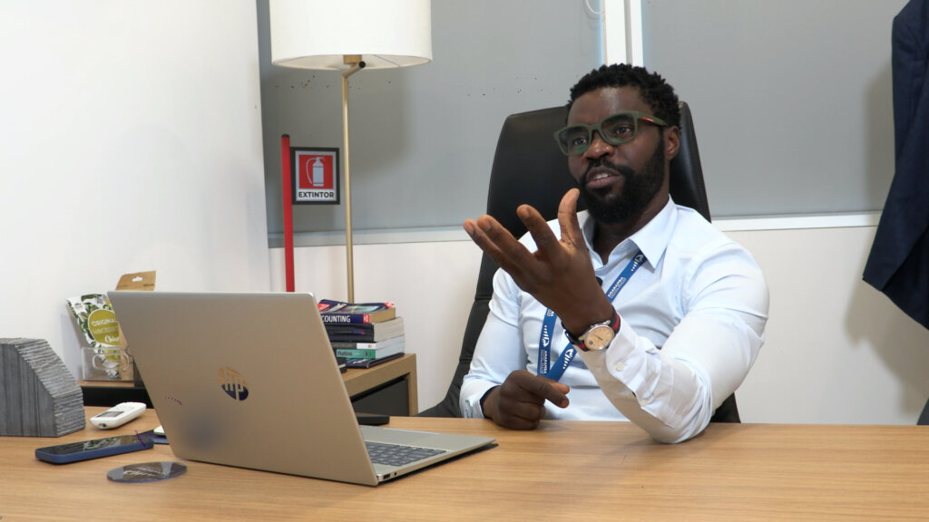 Analista Financeiro, Joaquim Bazar