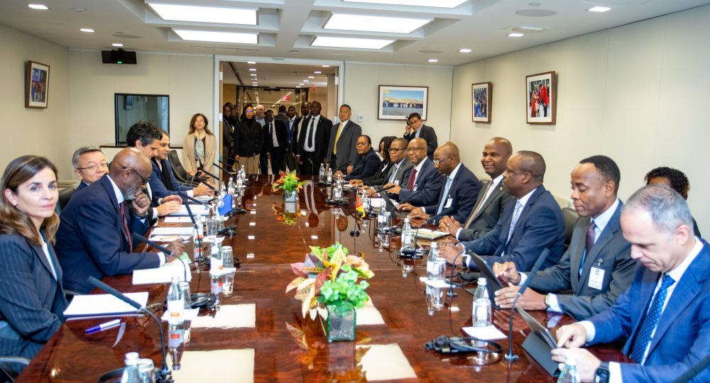 Presidente-da-Republica-visita-a-sede-do-FMI-em-Washington-D.C-1