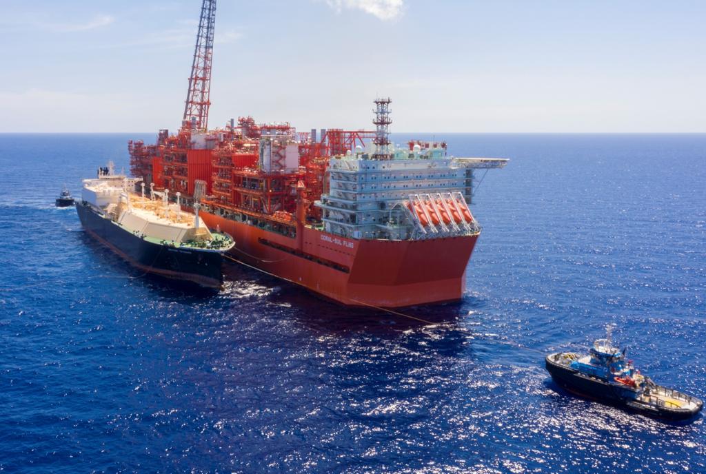 Moçambique Avança com Hub Nacional de Gás Natural: Governo Concede 30 Anos para FSRUs, Terminal de GNL e Gasoduto Rompco