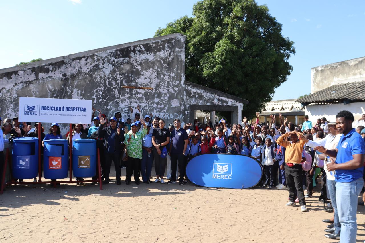 MEREC Reforça Educação Ambiental Com Plantio De Mais De 400 Árvores Em Escolas Das Três Regiões Do País