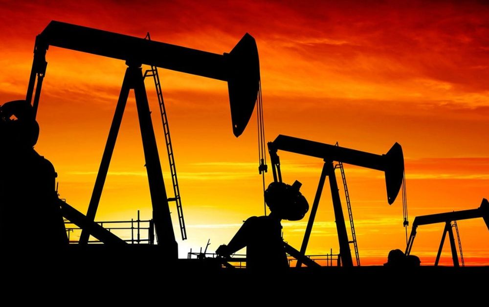 Petróleo Recupera Prémio de Risco Numa Semana Marcada Por Hormuz