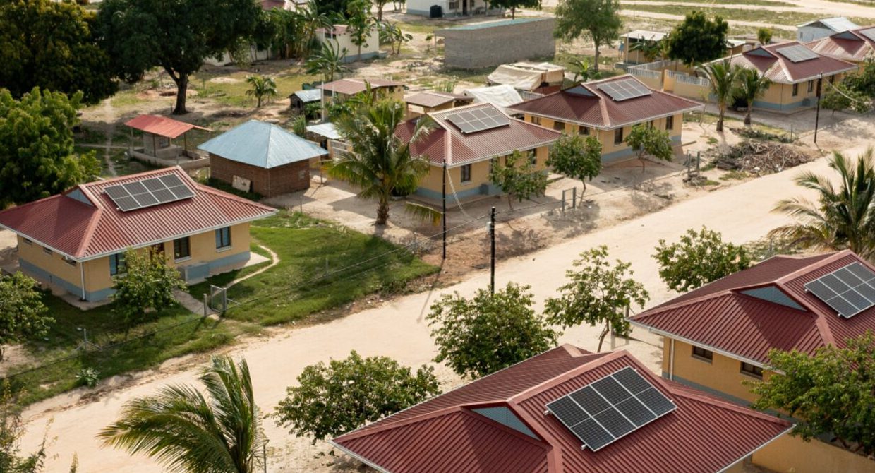 Mozambique LNG Mobiliza 28 Mil Kits Solares Para Impulsionar Auto-Emprego Juvenil em Cabo Delgado