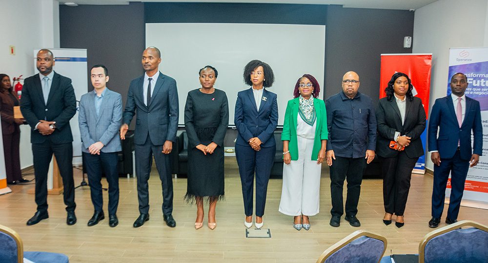 Poupança Comunitária Entra na Era Digital, Banco de Moçambique Exige Protecção dos Fundos e Regras Claras