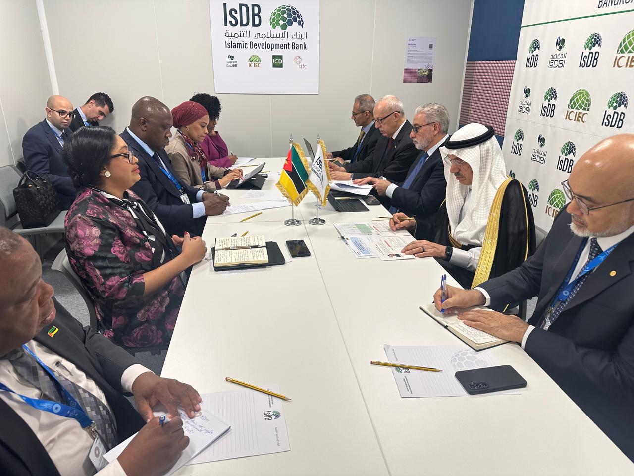Moçambique Intensifica Diplomacia Financeira em BangkokPara Mobilizar Recursos Junto do V20 e Banco Islâmico