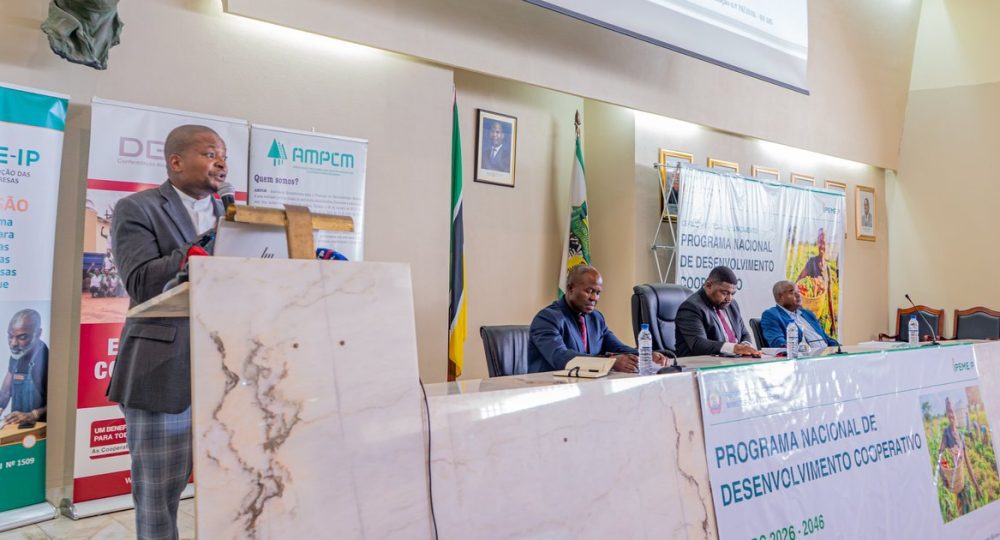 Lançamento do Programa Nacional de Desenvolvimento Cooperativo